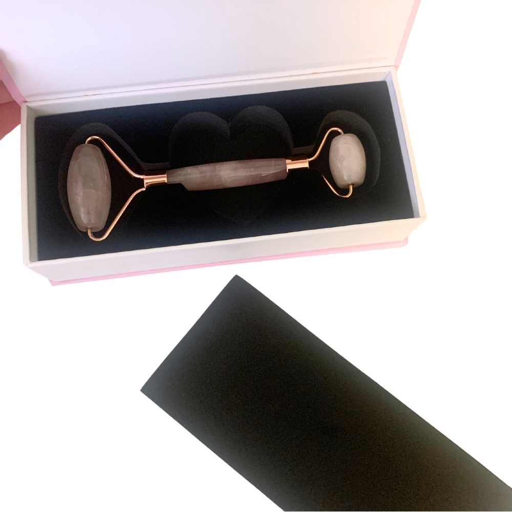 2/$30 Rose Gold Jade Roller Facial Massager Eye Dark Circles Neck Sinus Wrinkle